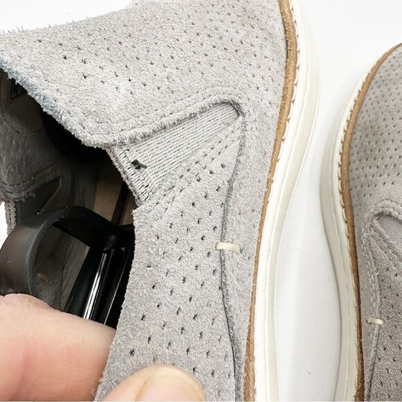 Ugg Adley Perforated Suede Slip On Low-Top Sneaker Gray Sz 7 - Picture 13 of 15